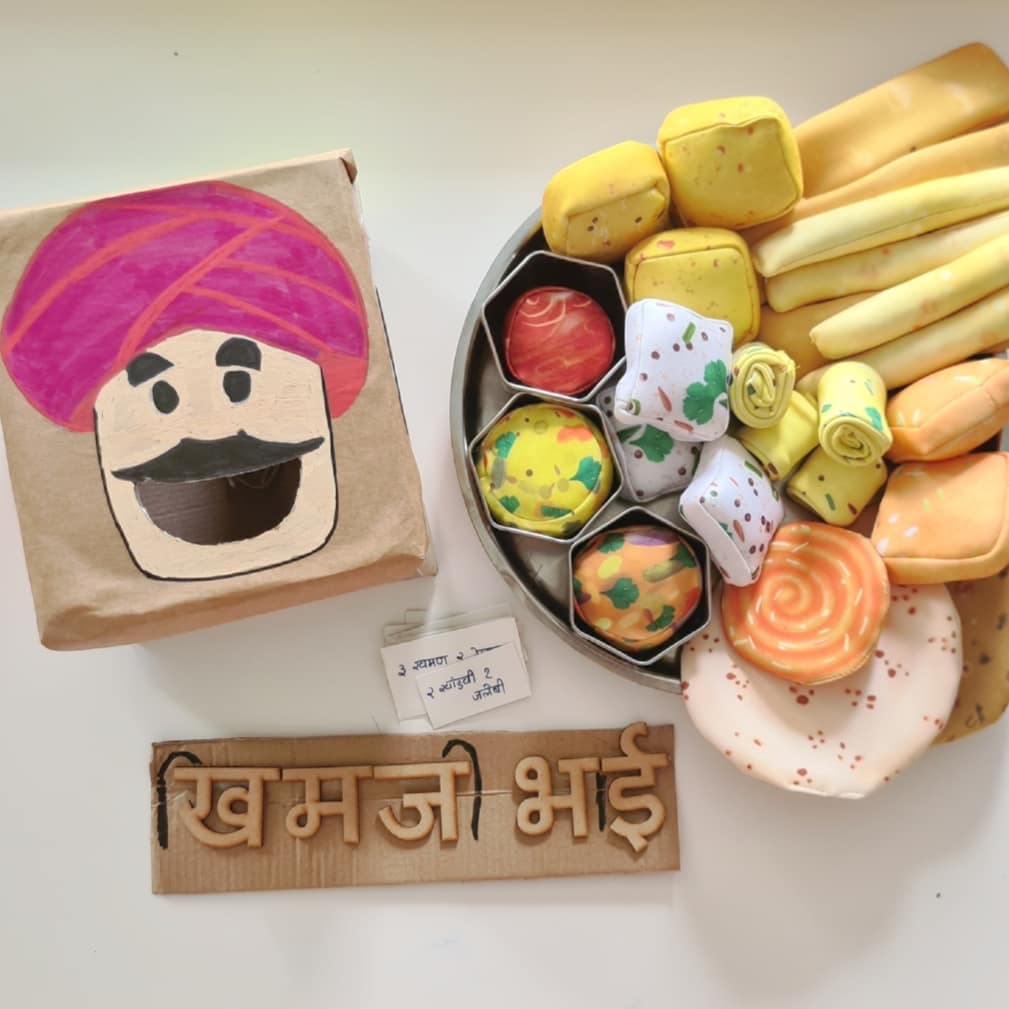 how to set up a dramatic play space with Gujarati play food toys