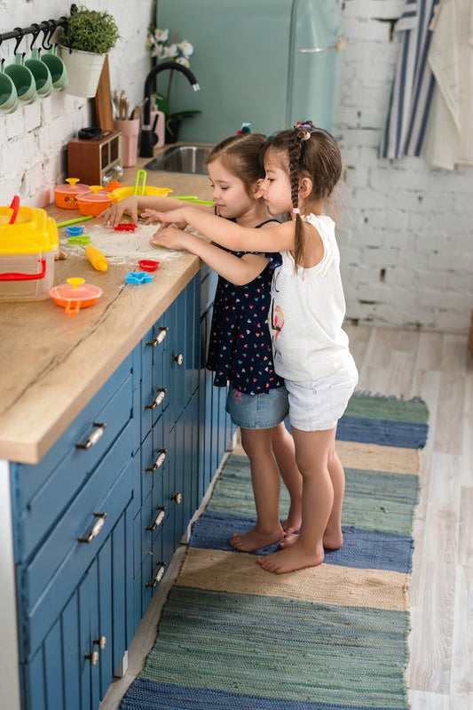 10 Creative Ways to Teach Nutrition with Play Kitchen Food